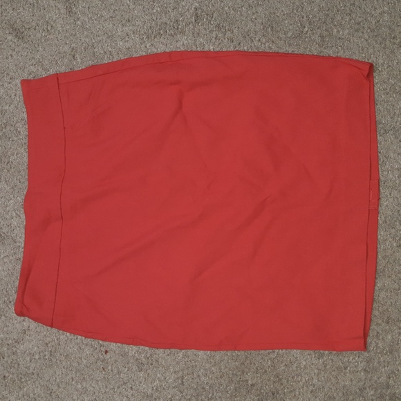 Coral pencil skirt rw&co size medium stretch fabric - Picture 1 of 1